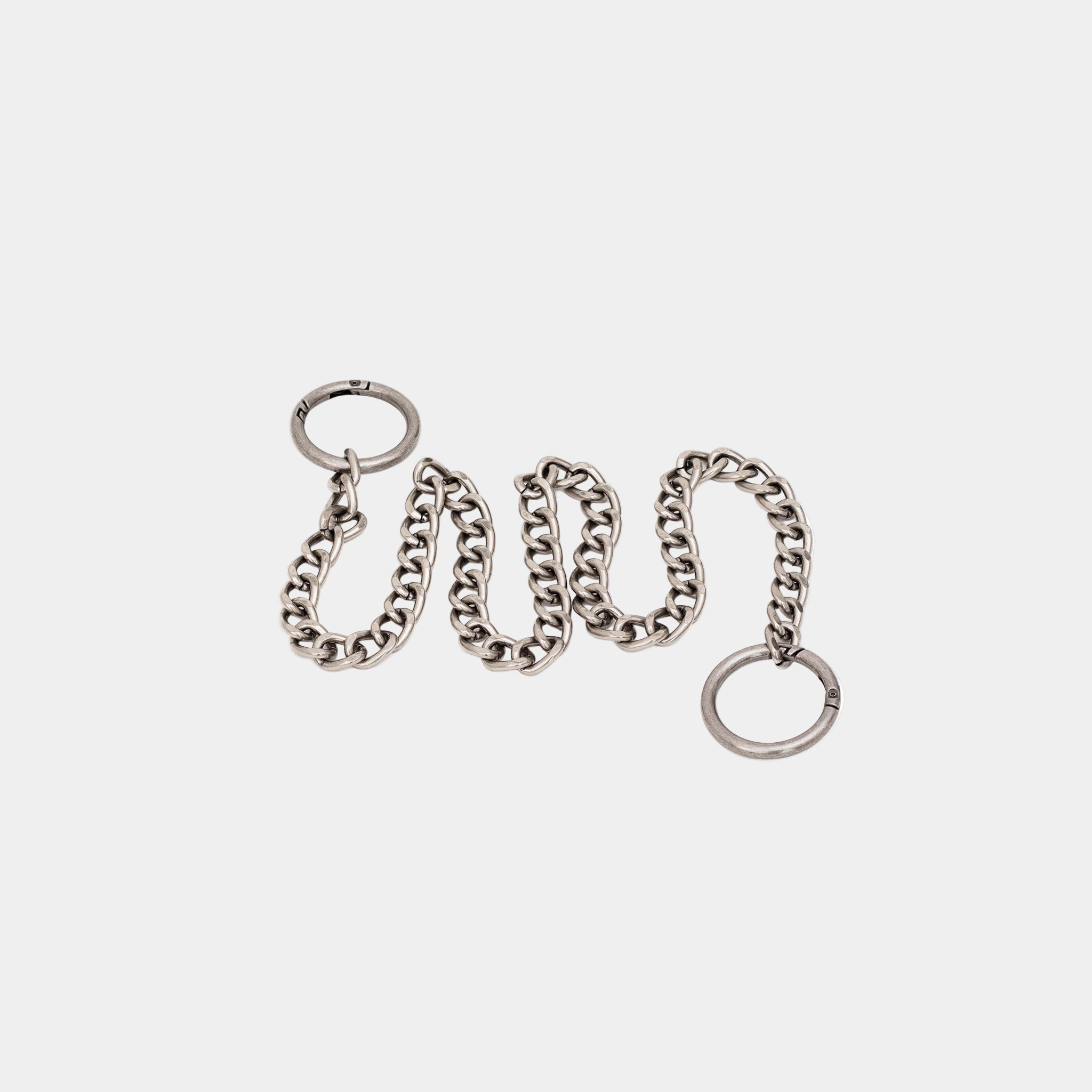 Detachable silver-tone chain strap for the Gepherrini Dolly bag – minimalist and bold